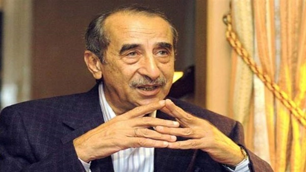 الاعلامي حمدي قنديل