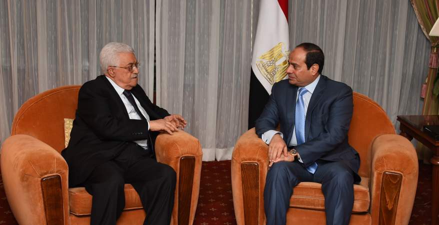 اجتماع سابق بين السيسي وأبو مازن اجتماع سابق بين السيسي وأبو مازن