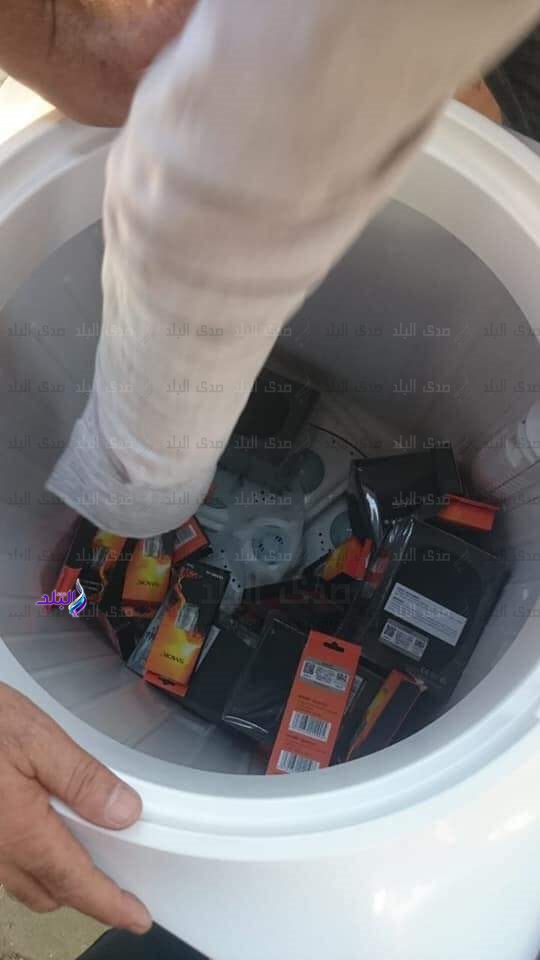 إحباط تهريب 317 عبوة مكمل غذائى إحباط تهريب 317 عبوة مكمل غذائى