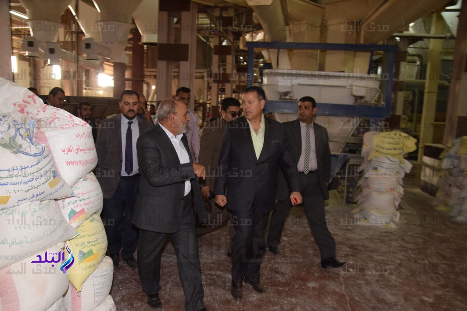 محافظ بني سويف يتفقد عدد من المصانع المصدرة لدول أوربية 
