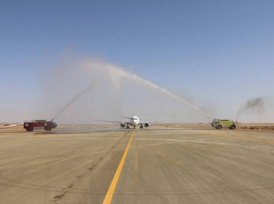 استقبال اول رحلة طيران مباشر من بولندا إلى مطار طابا