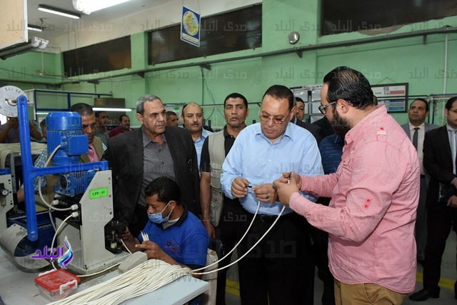 محافظ الشرقية يتفقد المنطقة الصناعية ببلبيس 