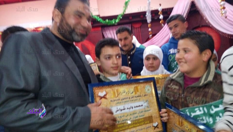 تكريم حفظة القرآن الكريم بدورة الـ 60 يوما تكريم حفظة القرآن الكريم بدورة الـ 60 يوما