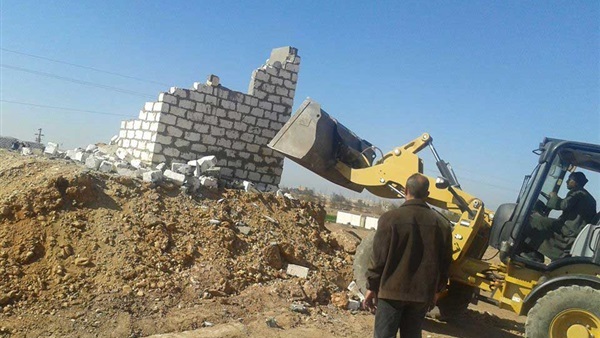 صورة أرشيفية - ازالة اشغالات صورة أرشيفية - ازالة اشغالات