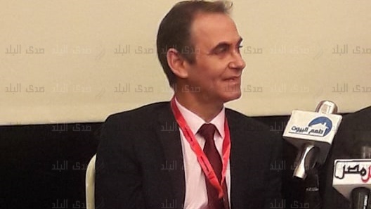  الدكتور خالد حمدان استشاري جهاز الهضمي و السمنة