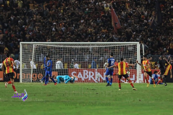 من لقاء الفريقين امس