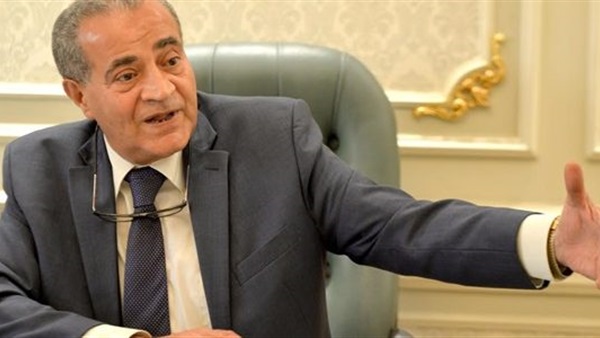 الدكتور على مصليحى وزير التموين 