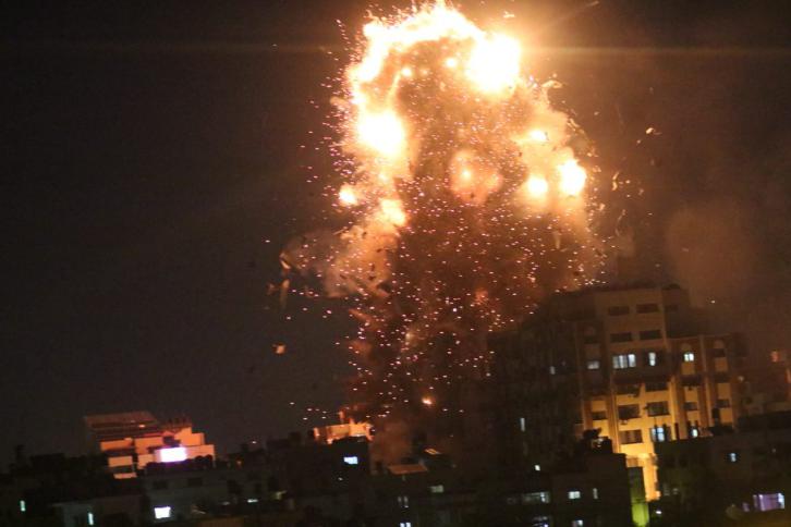 قصف قناة الأقصى في غزة