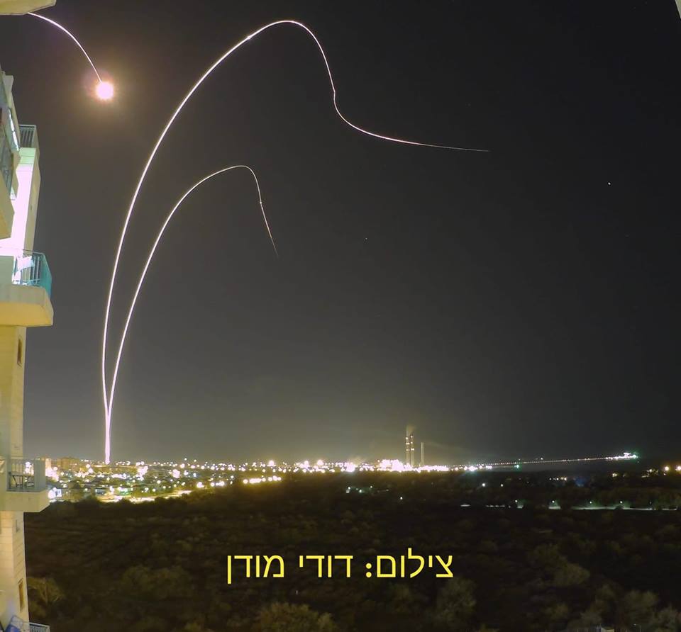 الصواريخ الفلسطينية تعبر القبة الحديدية