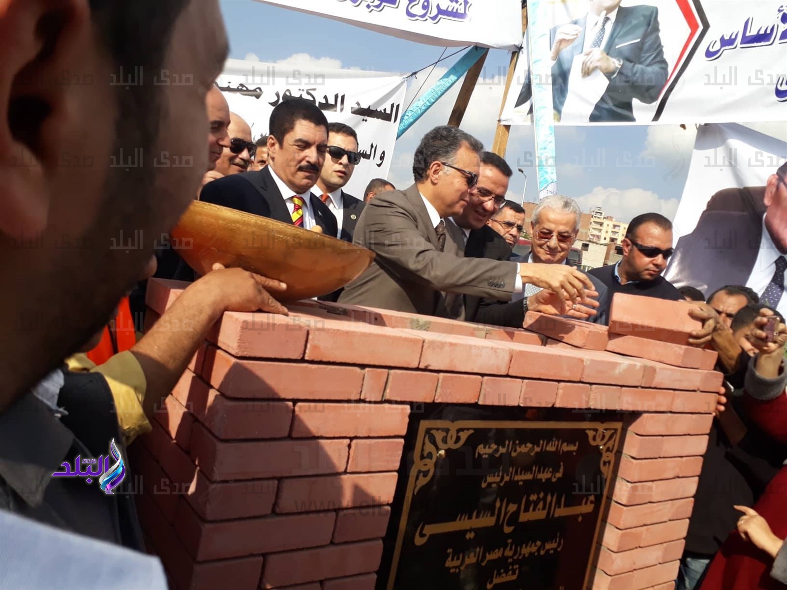 وزير النقل يضع حجر أساس كوبرى الشرقاوية