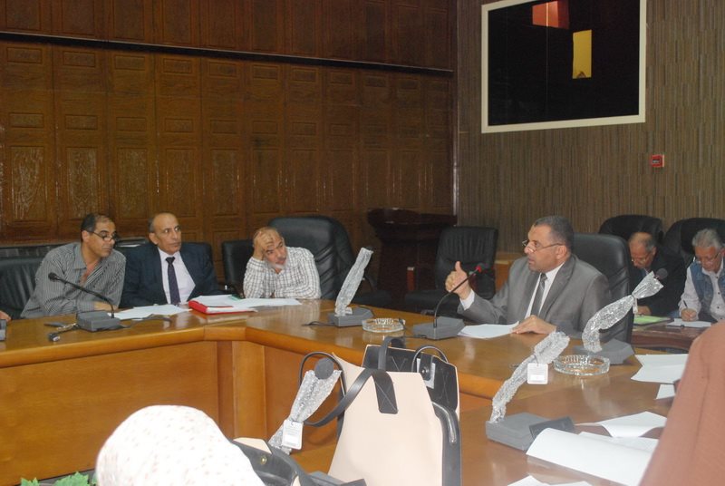 محافظ شمال سيناء: تعويض المضارين من تطوير ميناء العريش محافظ شمال سيناء: تعويض المضارين من تطوير ميناء العريش