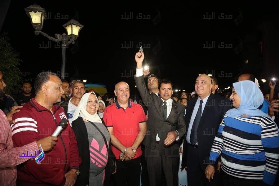تفاصيل زيارة وزير الشباب للاقصر...صور وفيديو