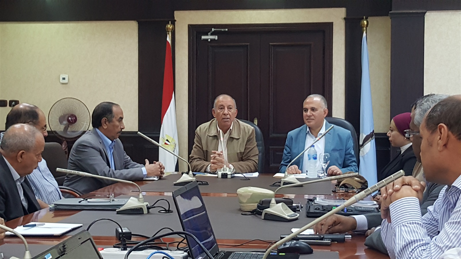 لدكتور محمد عبدالعاطى وزير الموارد المائية والرى