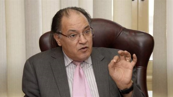 حافظ أبو سعدة