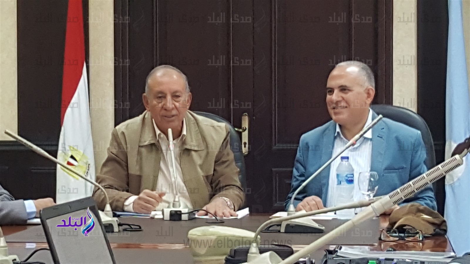 المؤتمر الصحفي لوزير الري بديوان محافظة البحر الأحمر المؤتمر الصحفي لوزير الري بديوان محافظة البحر الأحمر