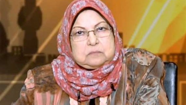 الدكتورة سعاد صالح