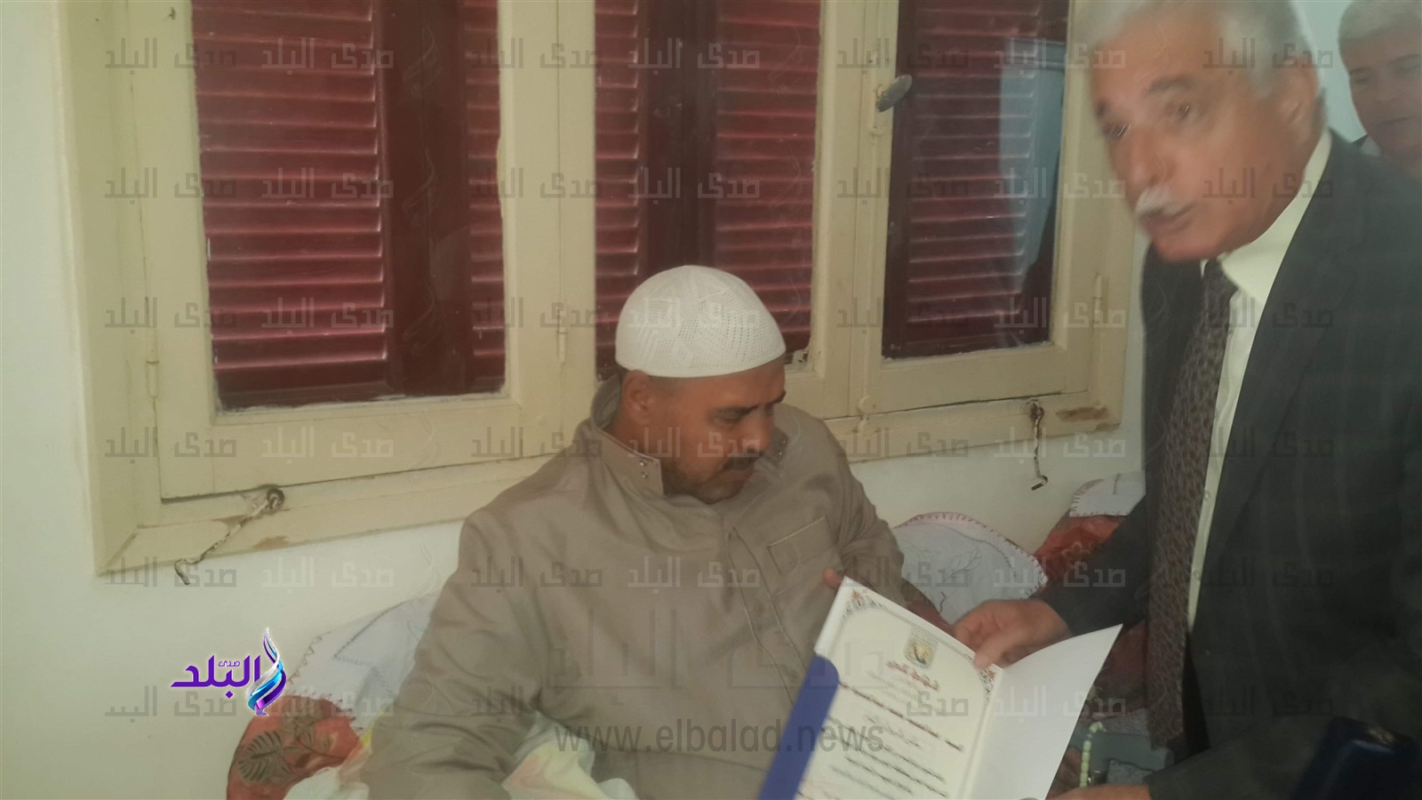 محافظ جنوب سيناء يزور كبير سائقي المحافظة محافظ جنوب سيناء يزور كبير سائقي المحافظة