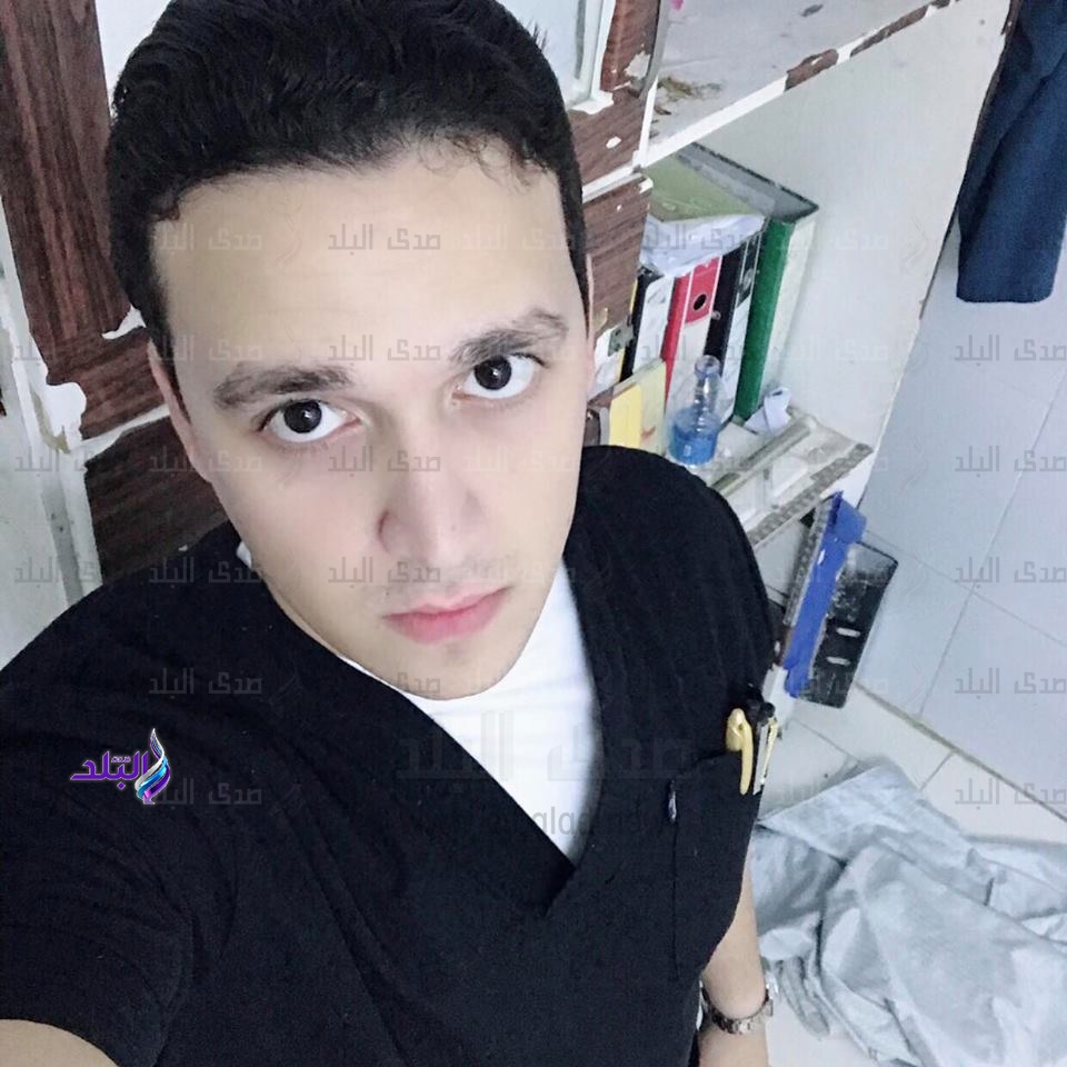 انتحار طبيب أمراض نفسية وعصبية من أعلى برج سكنى فى دمنهور انتحار طبيب أمراض نفسية وعصبية من أعلى برج سكنى فى دمنهور
