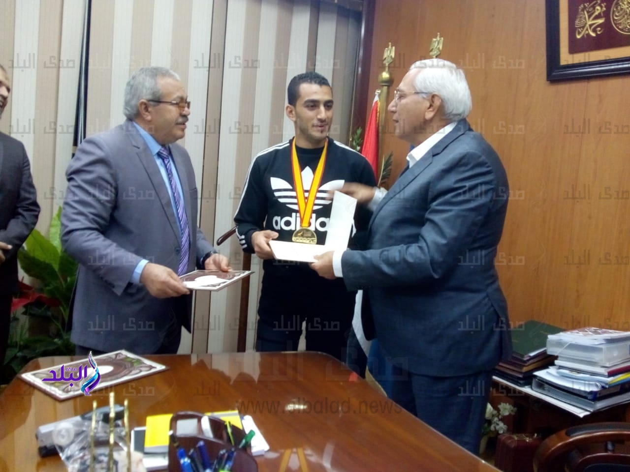  الدكتور كمال شاروبيم محافظ الدقهلية