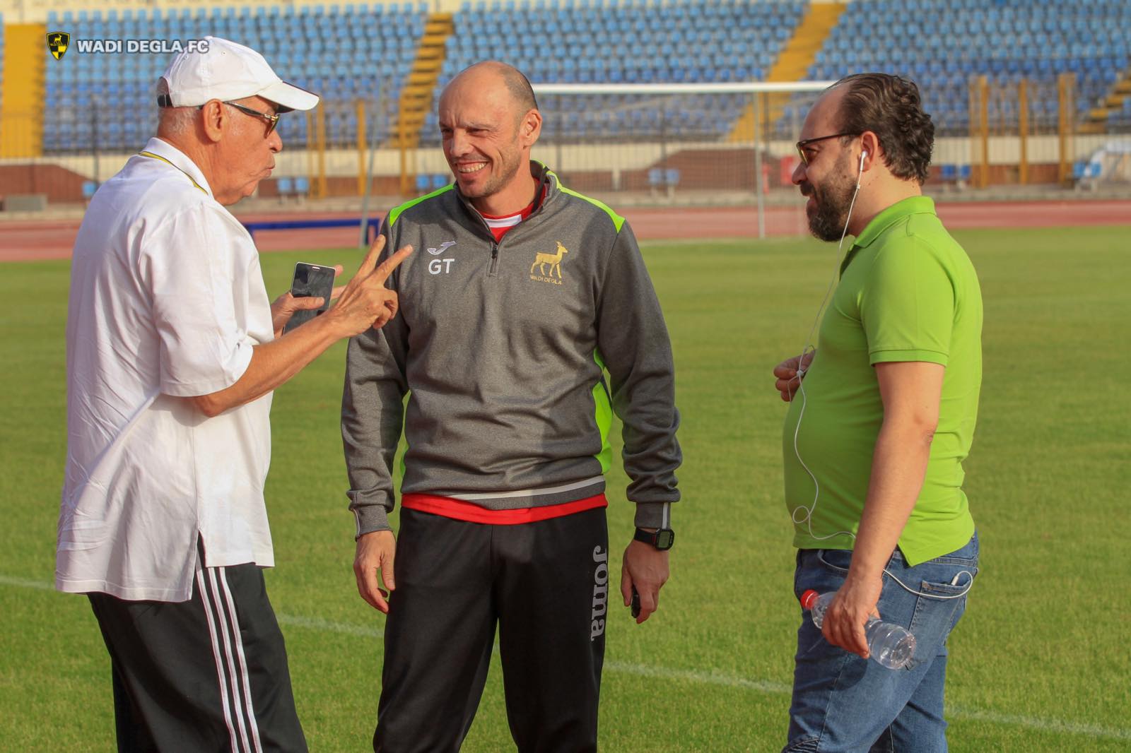 المدرب اليونانى تاكيس