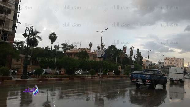 أمطار غزيرة وبرق ورعد في الغربية.. والمحافظة تعلن الطوارئ