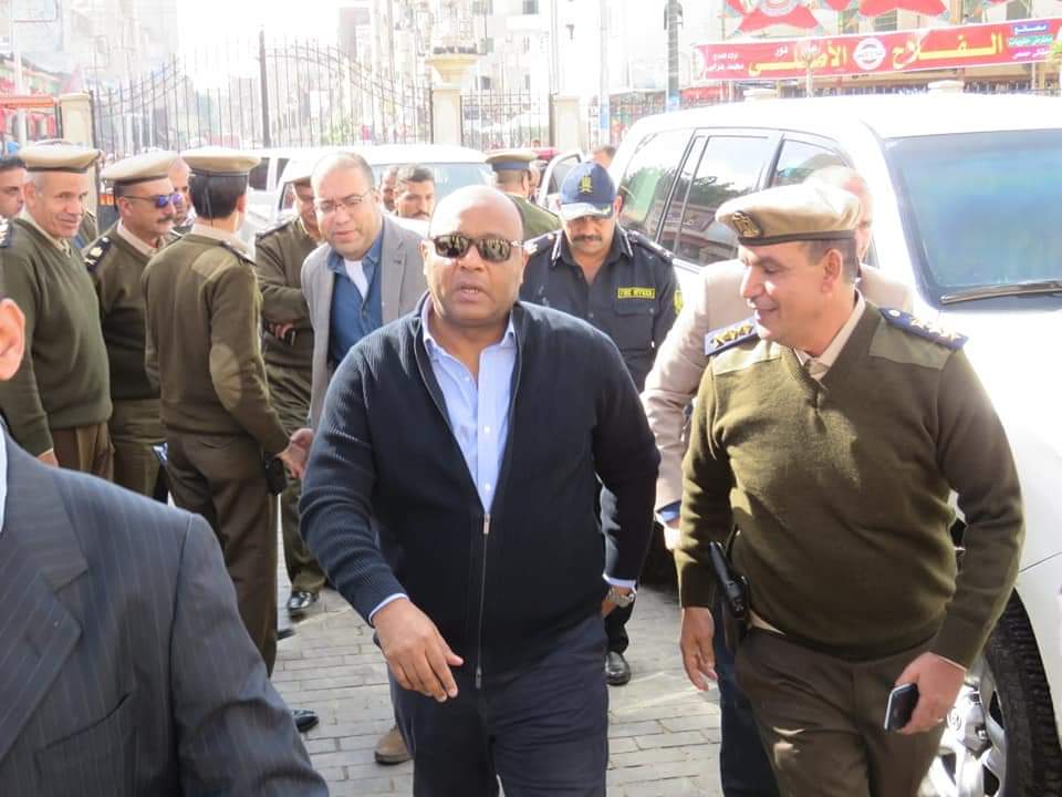 مساعد وزير الداخلية لوسط الدلتا يتفقد خدمات المسجد الأحمدى