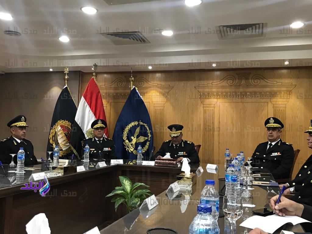 مؤتمر الإعلان عن شروط قبول دفعة جديدة من معاونى الامن مؤتمر الإعلان عن شروط قبول دفعة جديدة من معاونى الامن