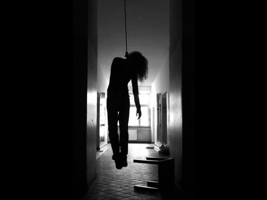 النيابة تحقق في شنق طفل نفسه بعد خلاف مع اسرته بالهرم النيابة تحقق في شنق طفل نفسه بعد خلاف مع اسرته بالهرم