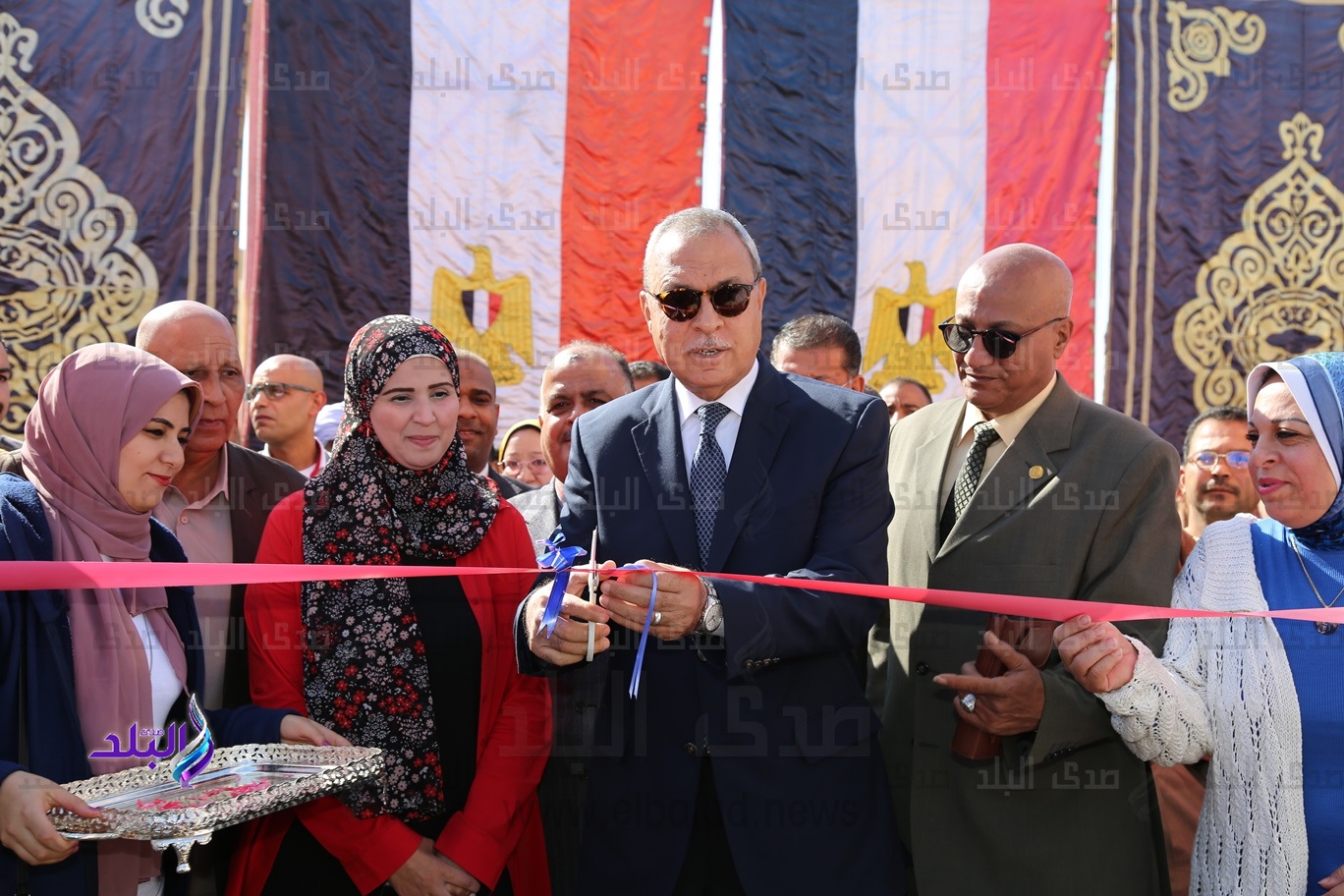 اللواء عبد الحميد الهجان- محافظ قنا اللواء عبد الحميد الهجان- محافظ قنا