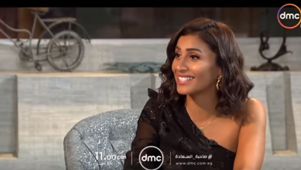 الفنانة دينا الشربينى 