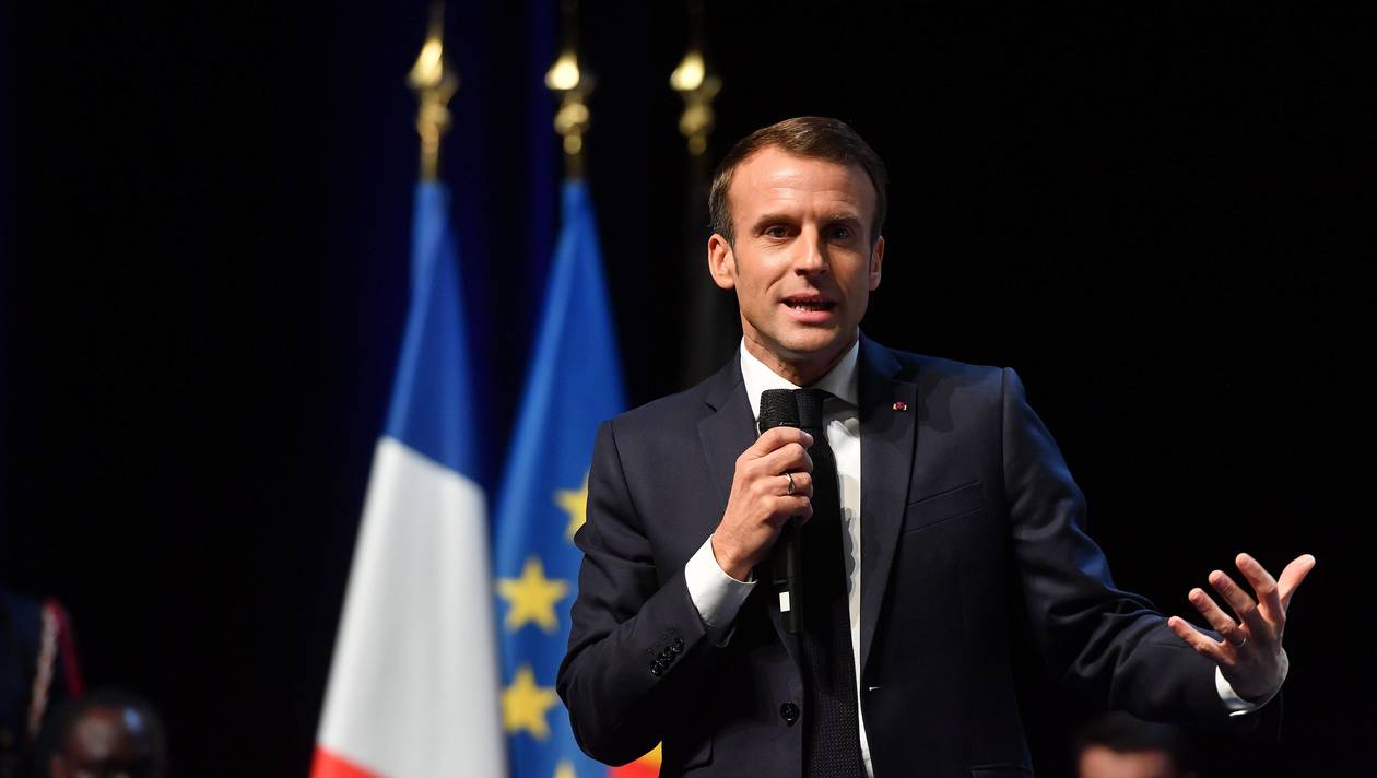 الرئيس الفرنسي إيمانويل ماكرون