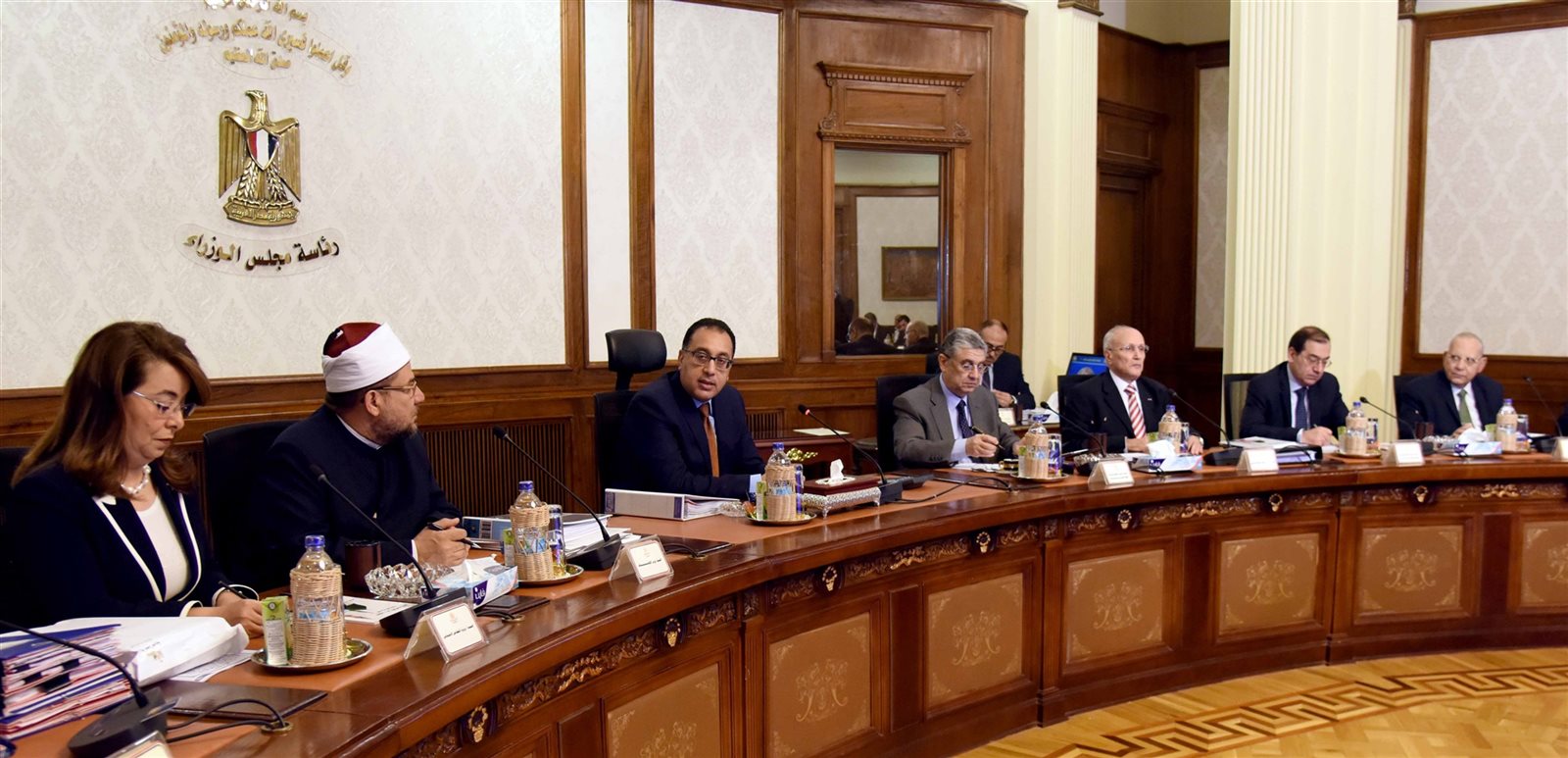 صورة من اجتماع الحكومة صورة من اجتماع الحكومة