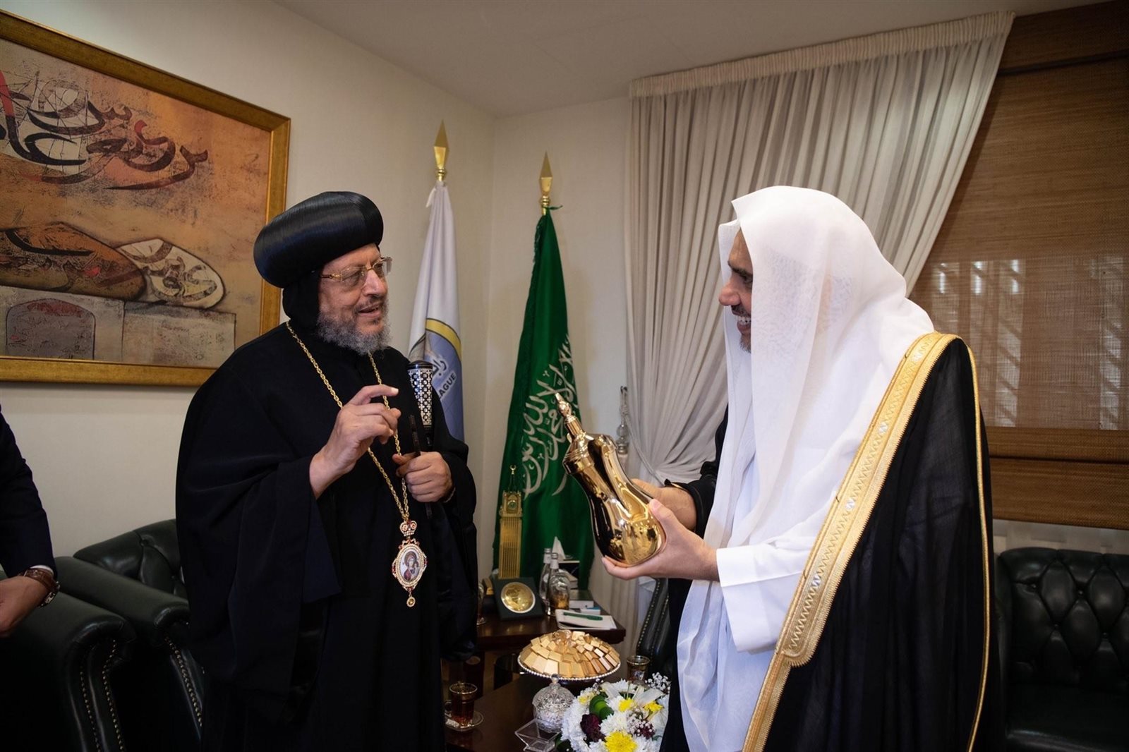 جانب من اللقاء جانب من اللقاء