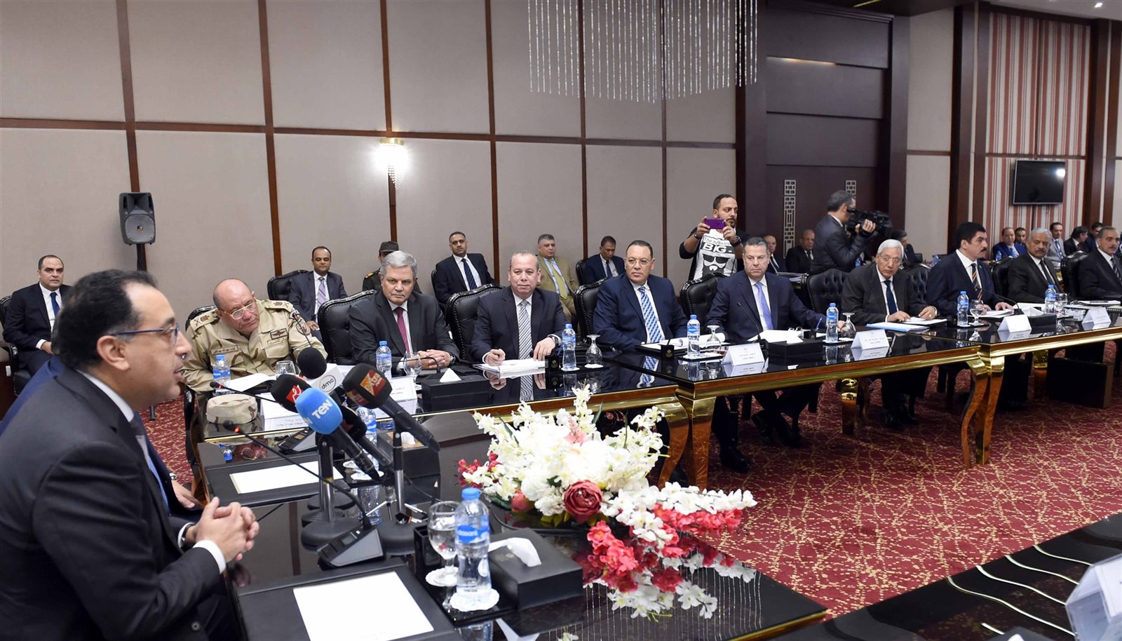 المهندس مصطفى مدبولي رئيس الوزراء المهندس مصطفى مدبولي رئيس الوزراء