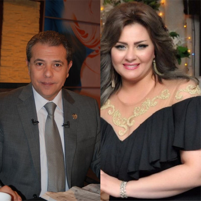 توفيق عكاشة وزوجته 