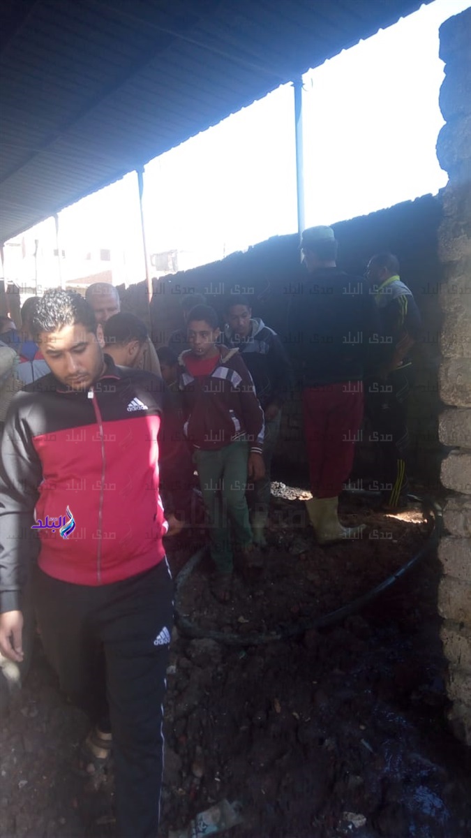 حريق يلتهم مصنعين غير مرخصين بالدقهلية