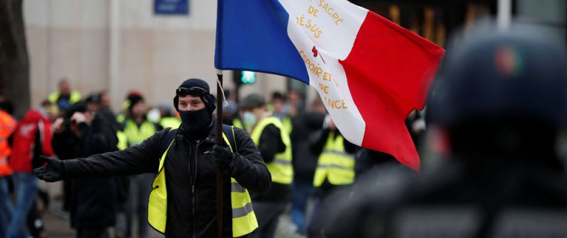 مظاهرات السترات الصفراء في فرنسا مظاهرات السترات الصفراء في فرنسا