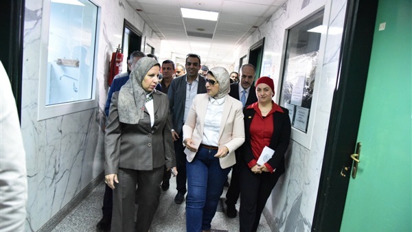 وزيرة الصحة
