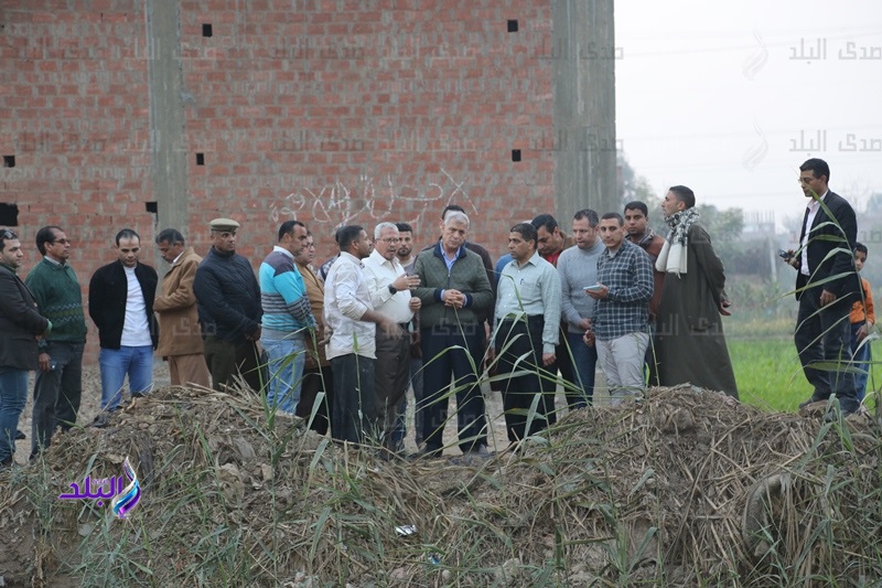 استجابة للأهالي محافظ المنوفية يتفقد البحر الفرعوني .. صور