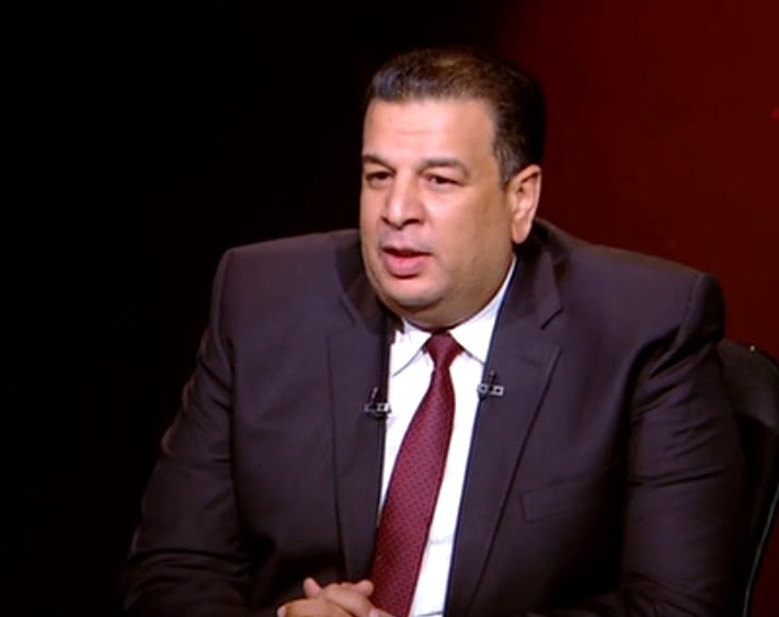 الكاتب الصحفى عبد الرزاق توفيق رئيس تحرير جريدة الجمهورية