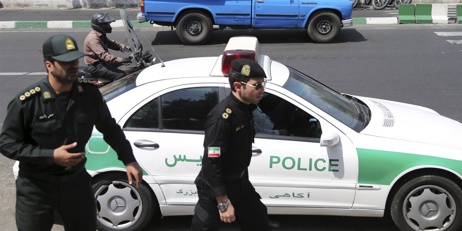 الشرطة الإيرانية الشرطة الإيرانية