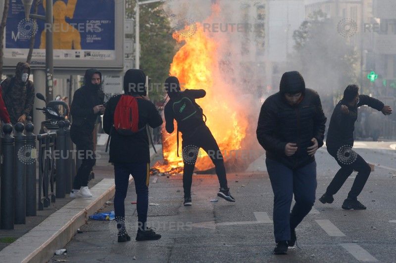 احتجاجات جديدة ضد ماكرون