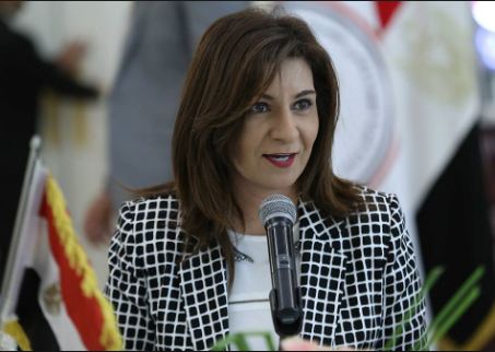 السفيرة نبيلة مكرم وزيرة الدولة للهجرة