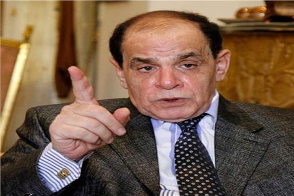 الدكتور صلاح فوزى 