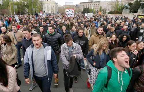 احتجاجات في صربيا