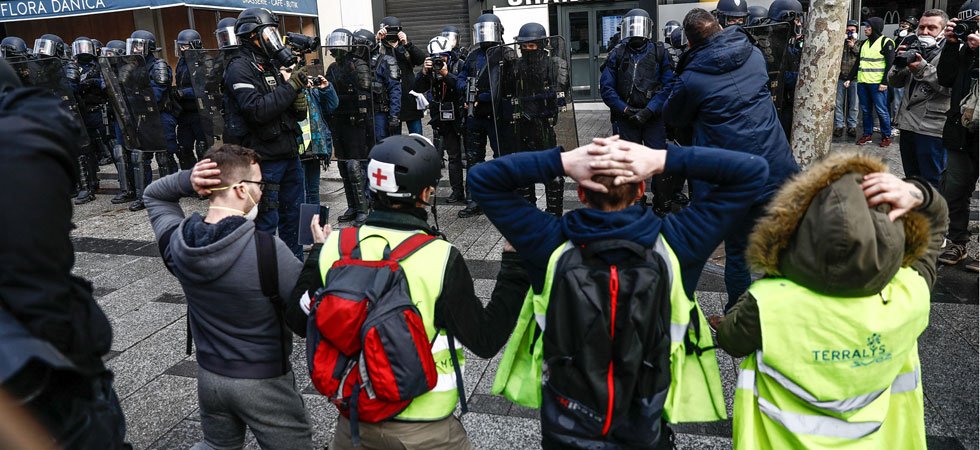 احتجاجات السترات الصفراء