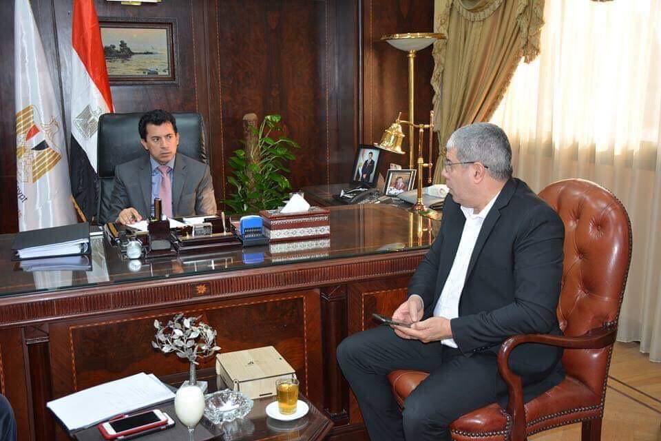 شوبير ووزير الرياضة