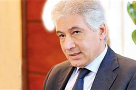 أحمد جلال المفكر الاقتصادي ووزير المالية السابق أحمد جلال المفكر الاقتصادي ووزير المالية السابق