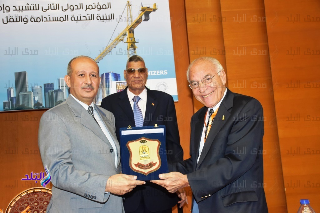 مؤتمر "التشييد المستدام وإدارة المشروعات" بأسوان