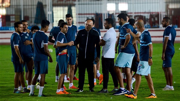 جروس ولاعبو الزمالك